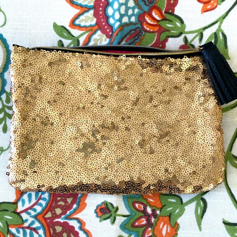 Ipsy Wristlet